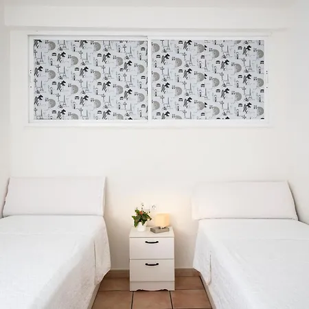 Aa Guest - The Magic Front Sea Views Eco Апартаменты *