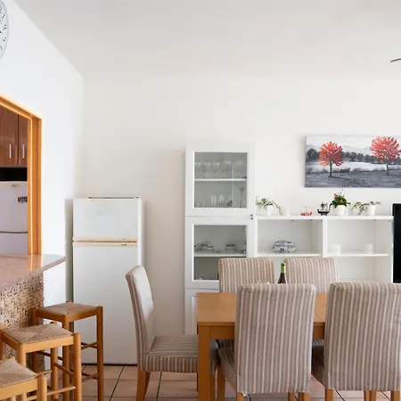 Aa Guest - The Magic Front Sea Views Eco 아파트